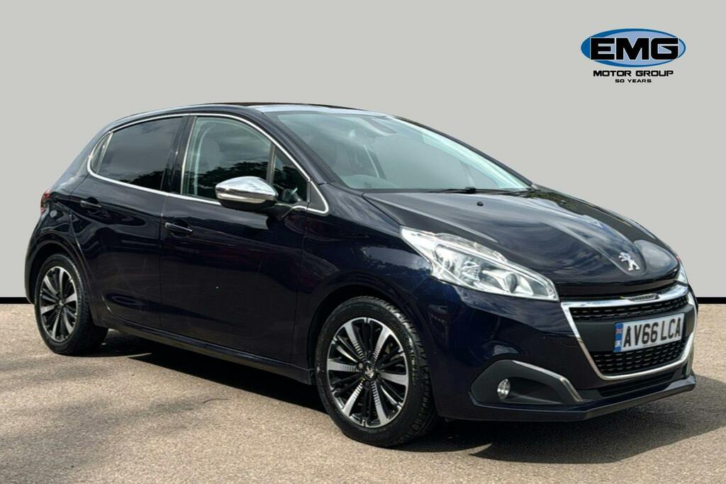Peugeot 208 1.2 Puretech Allure Premium Hatchback M AV66LCA Blue