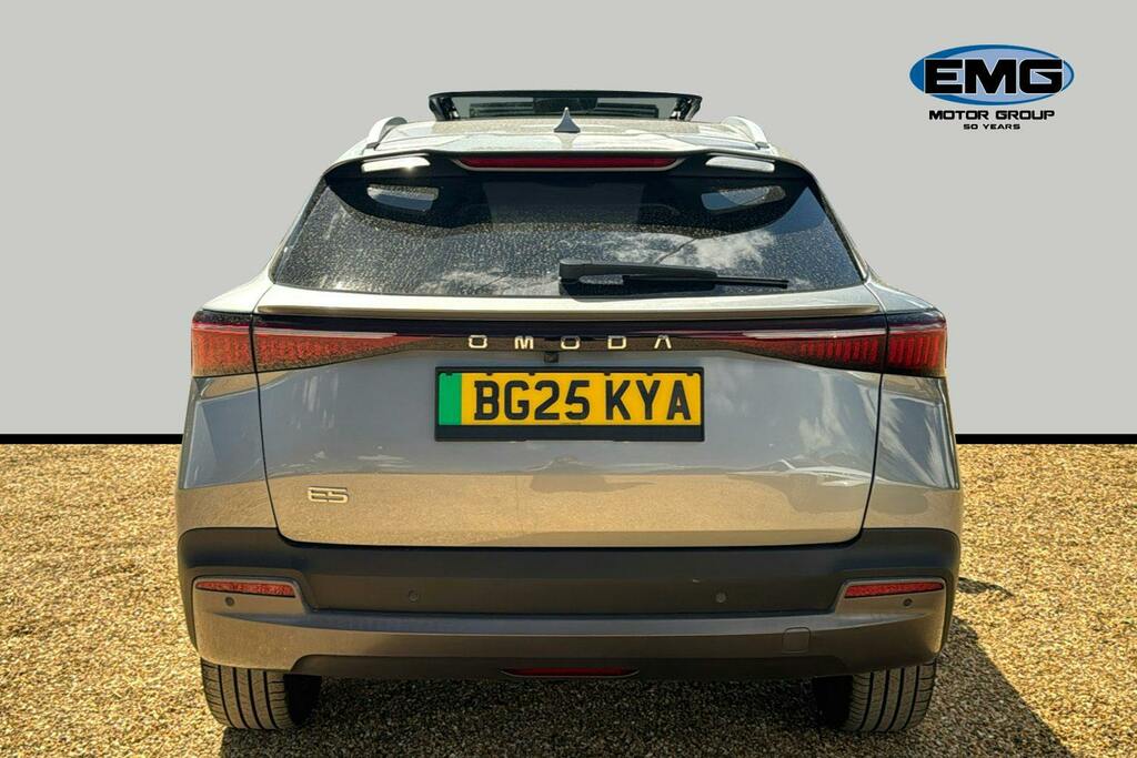 Omoda E5 61.05Kwh Noble Suv Silver #5