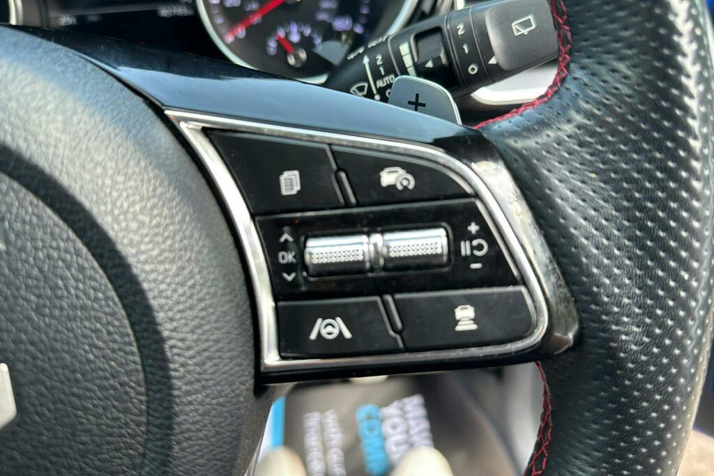 Kia Proceed 1.5 T-gdi Gt-line Shooting Brake Dct Black #17