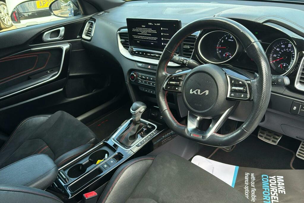 Kia Proceed 1.5 T-gdi Gt-line Shooting Brake Dct Black #9