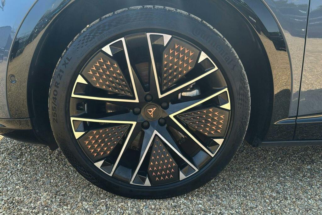 Cupra Tavascan 210Kw V2 77Kwh Beige #19