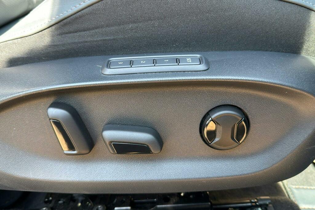 Cupra Tavascan 210Kw V2 77Kwh Beige #32