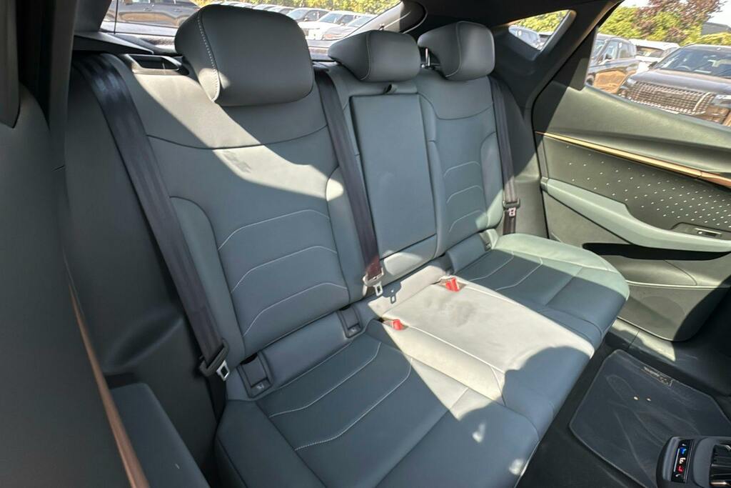 Cupra Tavascan 210Kw V2 77Kwh Beige #11