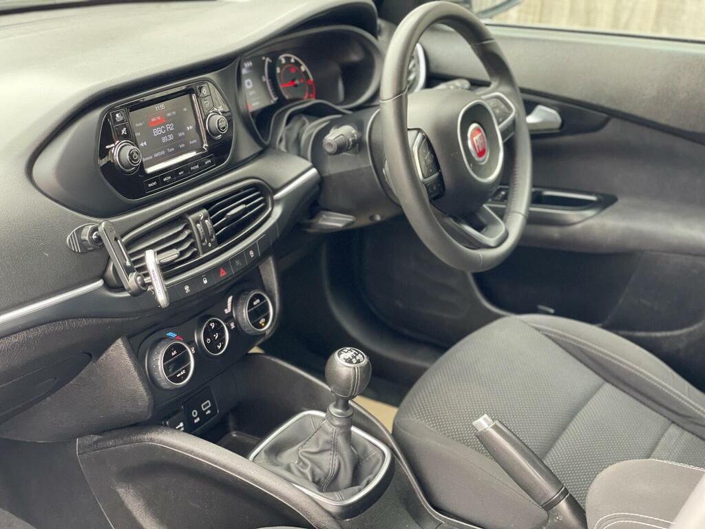 Fiat Tipo 1.6 Multijet Easy Plus 118 Bhp Red #34