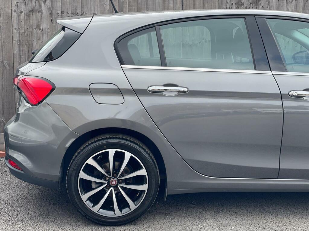 Fiat Tipo 1.6 Multijet Easy Plus 118 Bhp Red #55