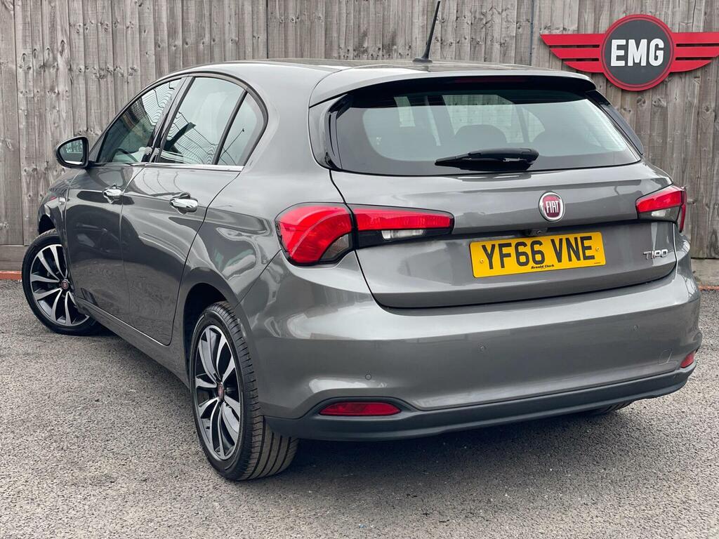 Fiat Tipo 1.6 Multijet Easy Plus 118 Bhp Red #44