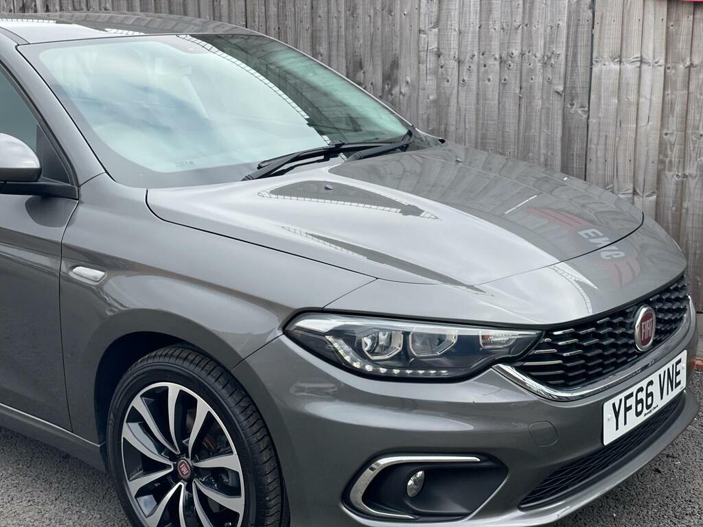 Fiat Tipo 1.6 Multijet Easy Plus 118 Bhp Red #53