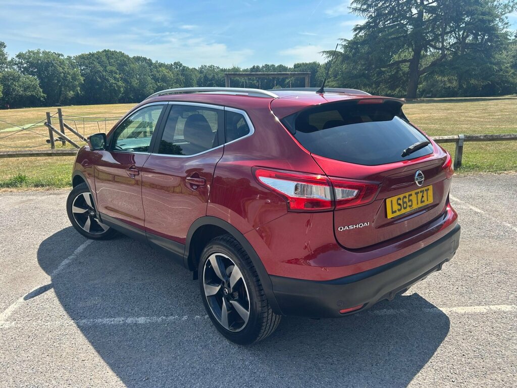 Nissan Qashqai 1.2 Dig-t N-tec Xtron 2Wd Euro 6 Ss Red #4