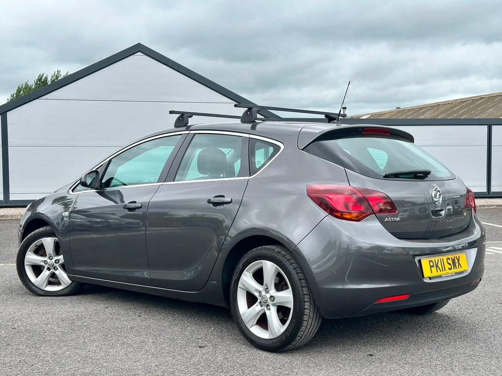 Vauxhall Astra 1.6 16V Exclusiv Sports Tourer Grey #7