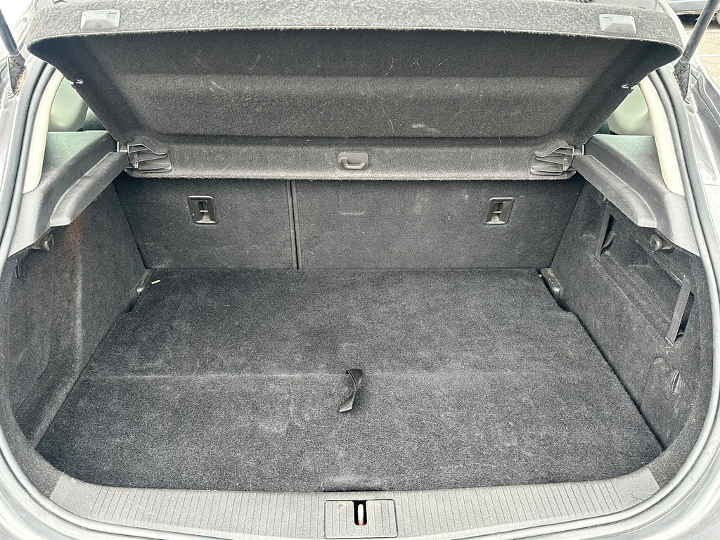 Vauxhall Astra 1.6 16V Exclusiv Sports Tourer Grey #39