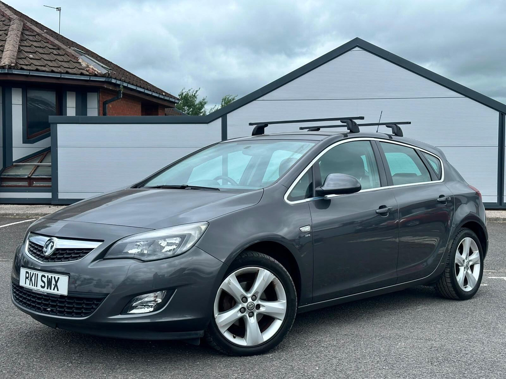 Vauxhall Astra 1.6 16V Sri Euro 5 #3