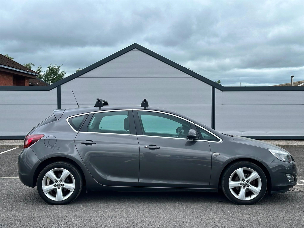 Vauxhall Astra 1.6 16V Exclusiv Sports Tourer Grey #10