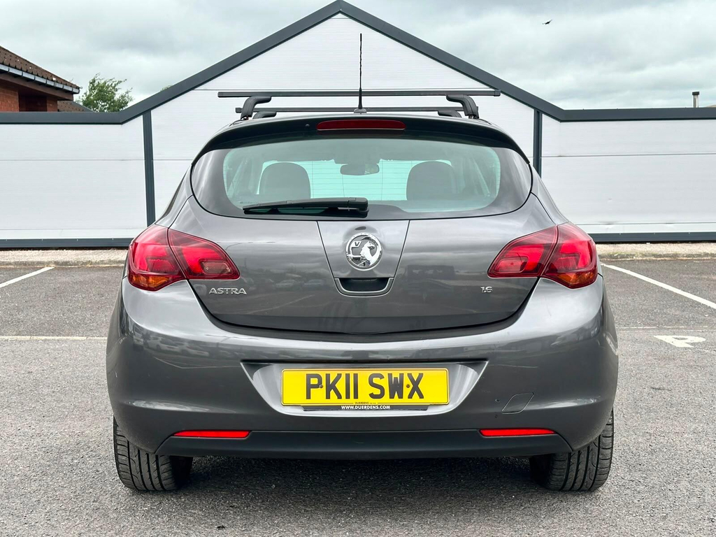Vauxhall Astra 1.6 16V Exclusiv Sports Tourer Grey #9