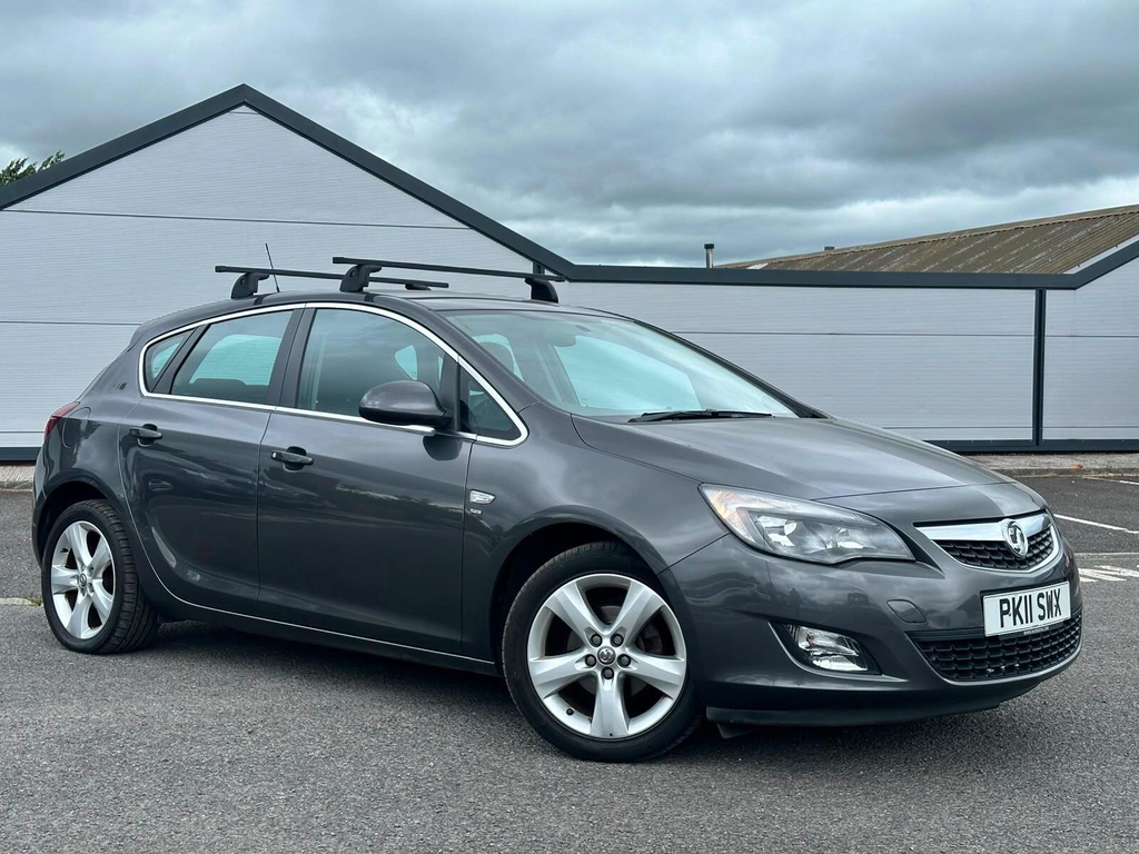 Vauxhall Astra 1.6 16V Sri Euro 5 #5