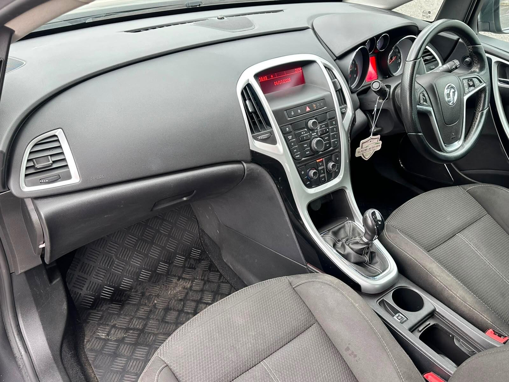 Vauxhall Astra 1.6 16V Exclusiv Sports Tourer Grey #13