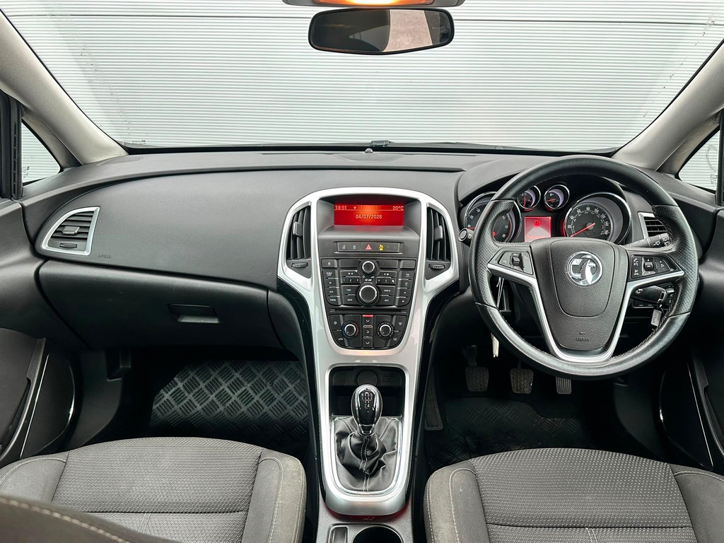 Vauxhall Astra 1.6 16V Exclusiv Sports Tourer Grey #15