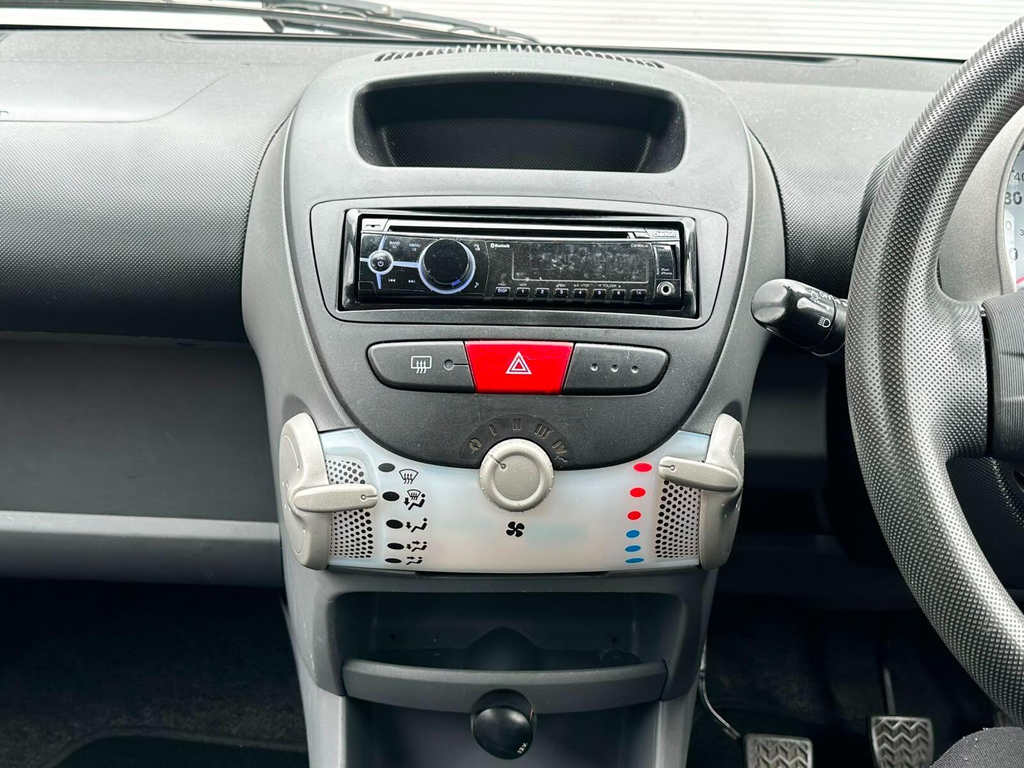 Citroen C1 1.0I Vtr Low Mileage New Mot Hatchback Grey #30