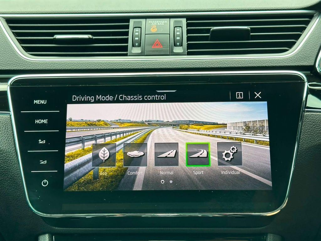 Skoda Superb 2.0 Tsi 190Ps Laurin Klement Dsg Estate Red #49