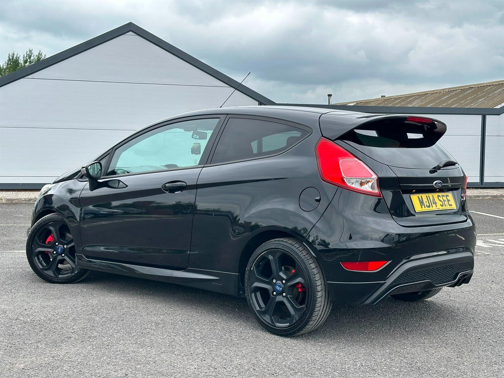 Ford Fiesta 1.6T Ecoboost St-2 Euro 5 Black #4