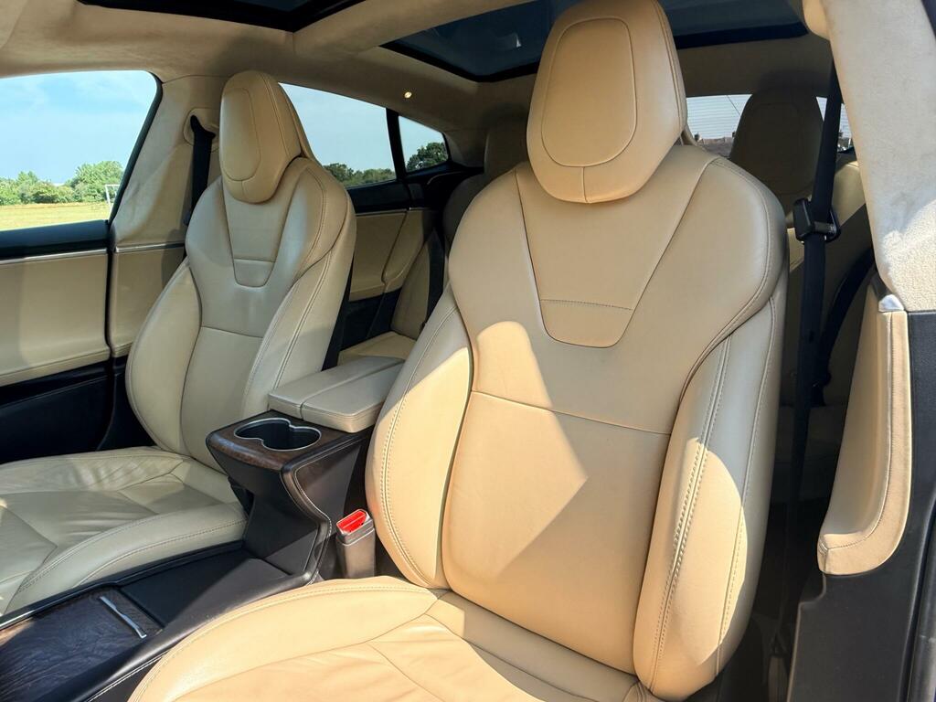 Tesla Model S 100D Dual Motor Hatchback 4Wd #32