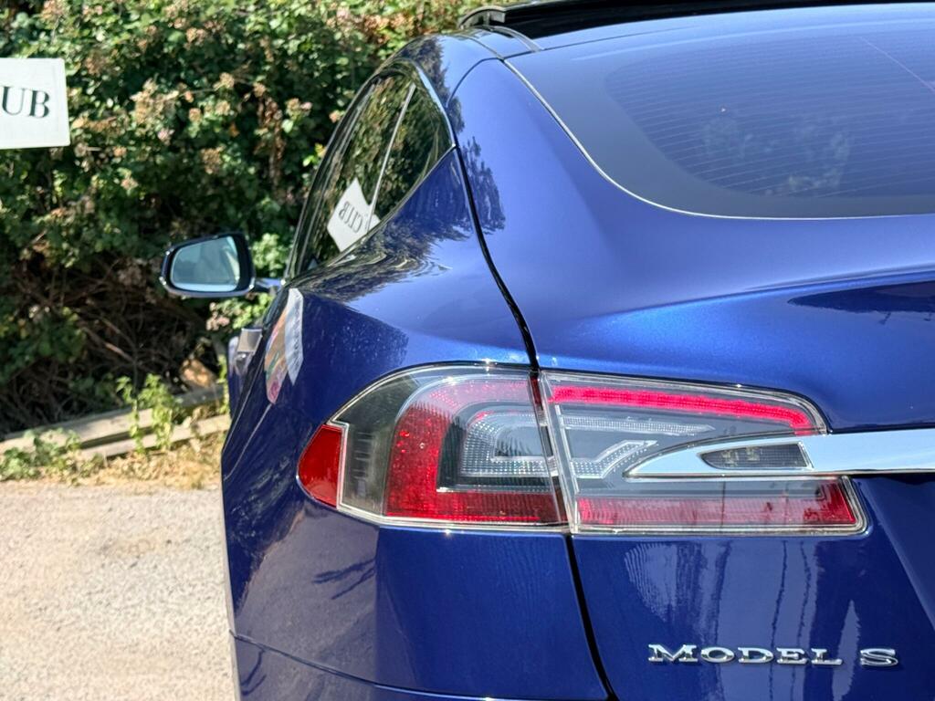 Tesla Model S 100D Dual Motor Hatchback 4Wd #25