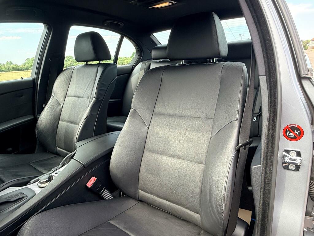 BMW 5 Series 523I Se Blue #30