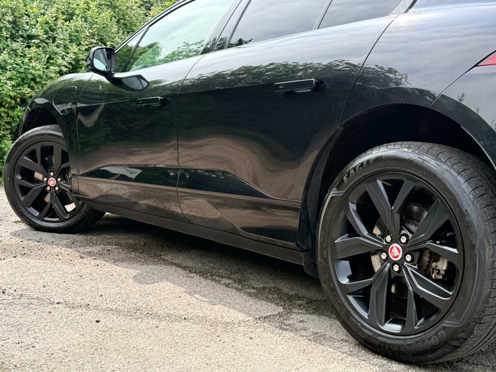 Jaguar I-Pace Se White #18