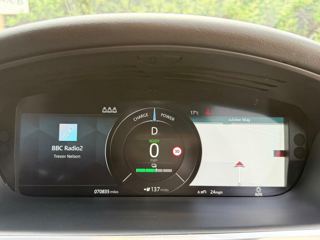 Jaguar I-Pace Se White #38