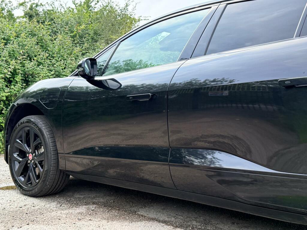 Jaguar I-Pace Se White #26