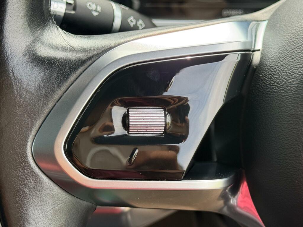 Jaguar I-Pace Se White #35
