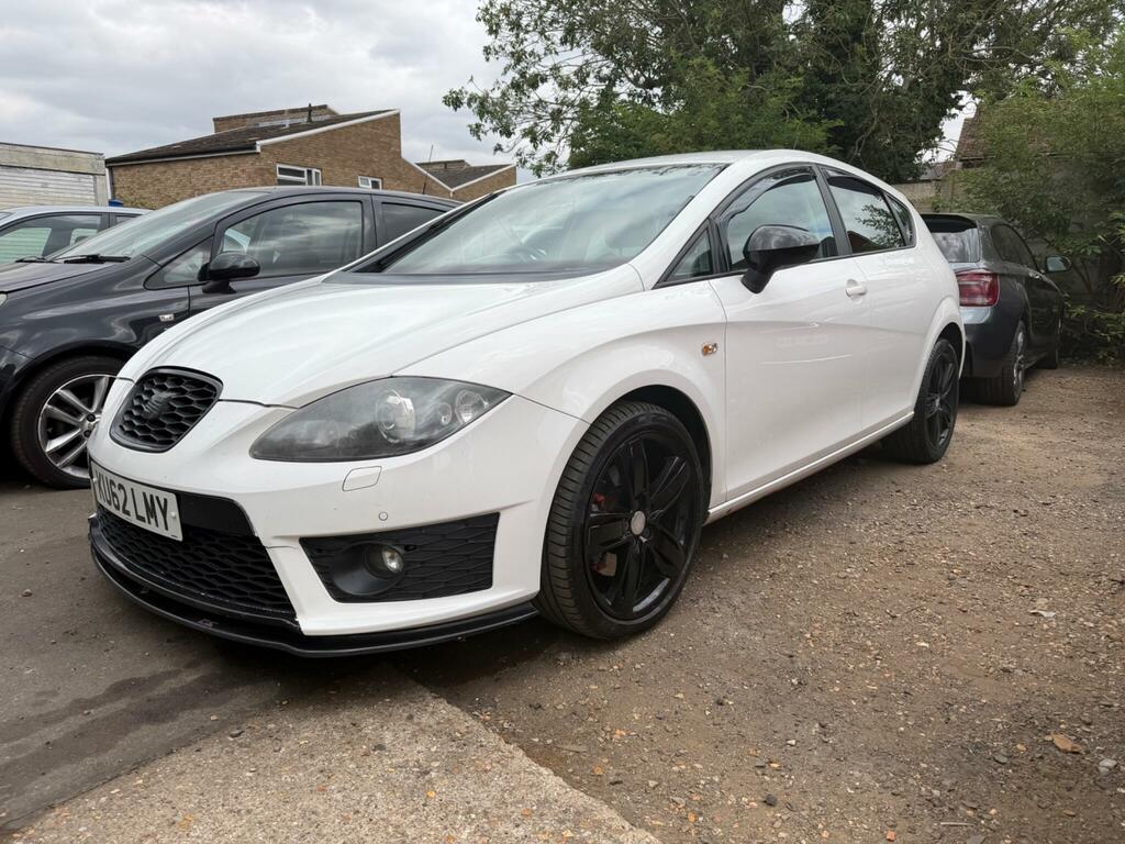 Seat Leon Fr White