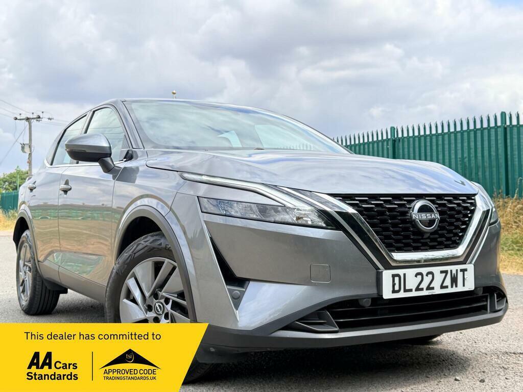 Nissan Qashqai 1.3 Dig-t Mhev Acenta Premium Xtron Euro 6 Ss 5 Grey