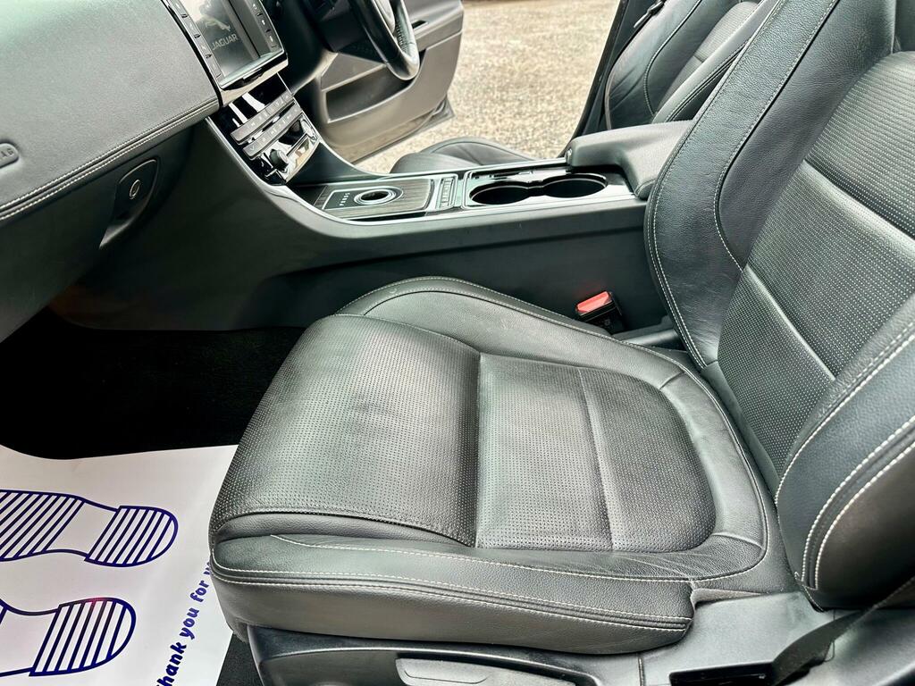 Jaguar XE Saloon 2.0 Se Euro 6 Ulez Free 201565 Black #26