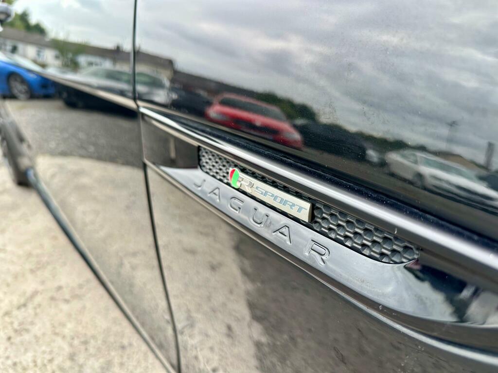 Jaguar XE Saloon 2.0 Se Euro 6 Ulez Free 201565 Black #35