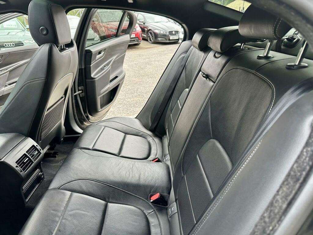 Jaguar XE Saloon 2.0 Se Euro 6 Ulez Free 201565 Black #17