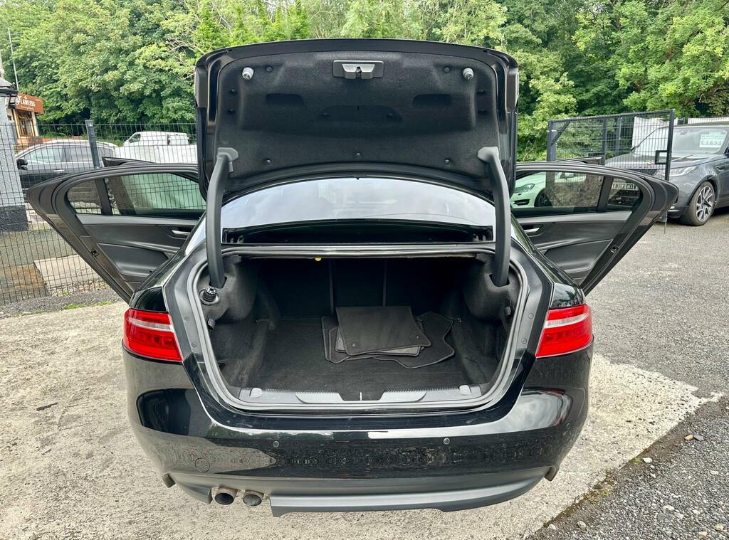 Jaguar XE Saloon 2.0 Se Euro 6 Ulez Free 201565 Black #24