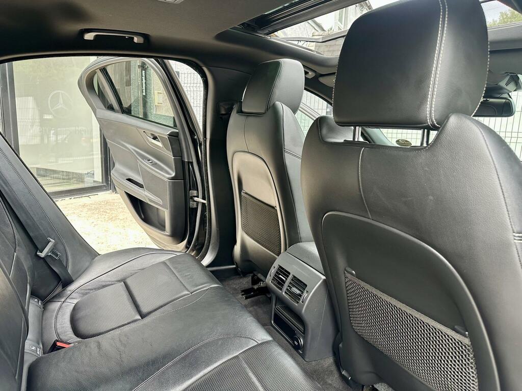 Jaguar XE Saloon 2.0 Se Euro 6 Ulez Free 201565 Black #15