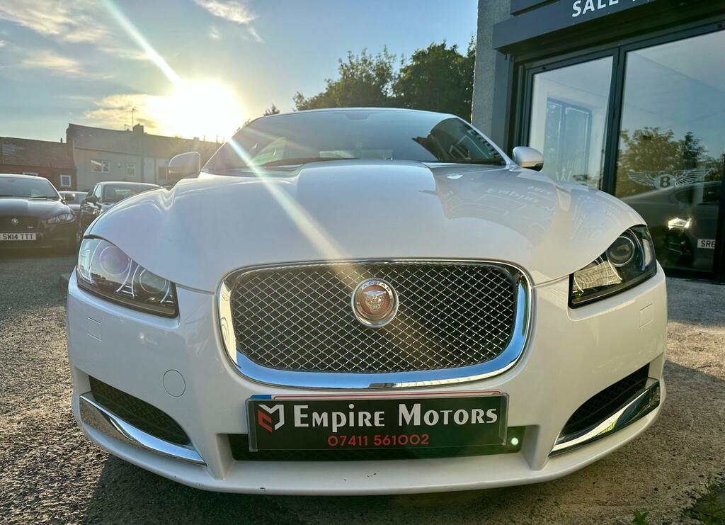 Jaguar XF Luxury White #4