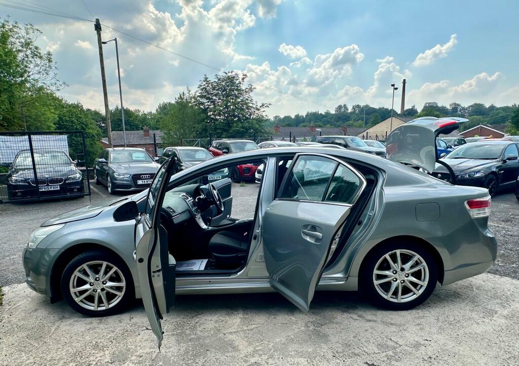 Toyota Avensis Tr Grey #4