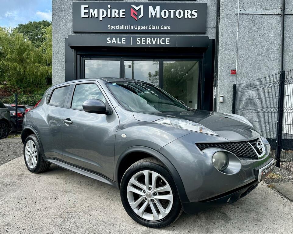 Nissan Juke Tekna Grey