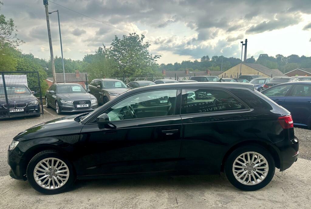 Audi A3 Se Technik Black #6