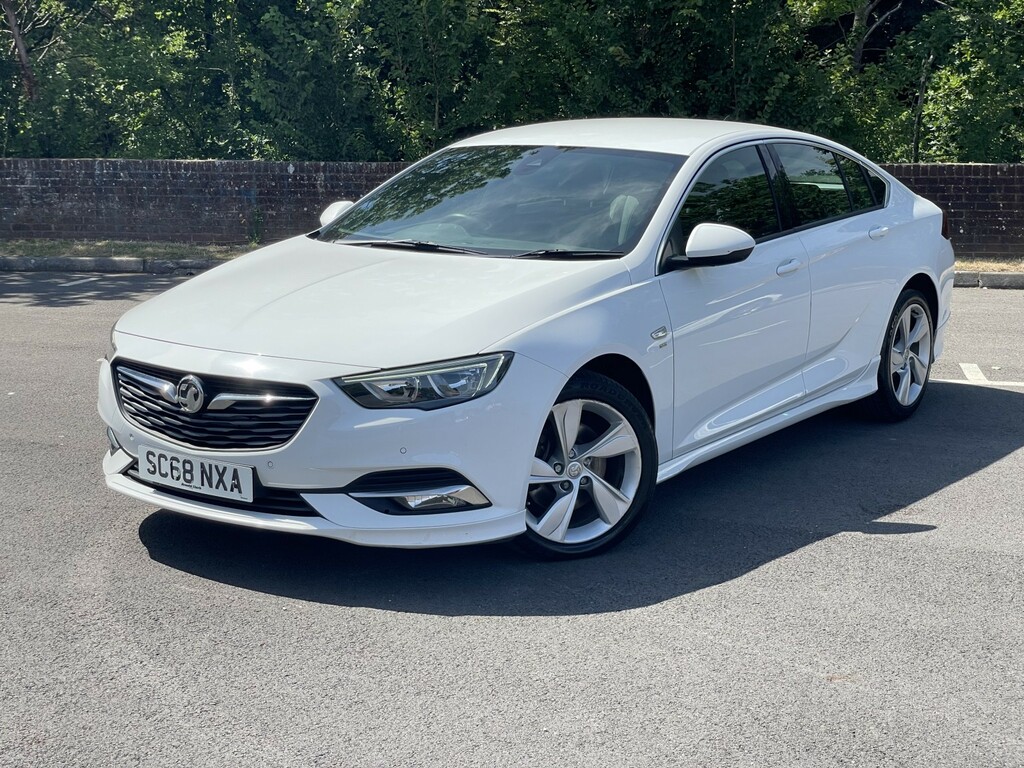 Vauxhall Insignia Hatchback 2.0 Turbo D Blueinjection Sri VX Line Na SC68NXA White #2