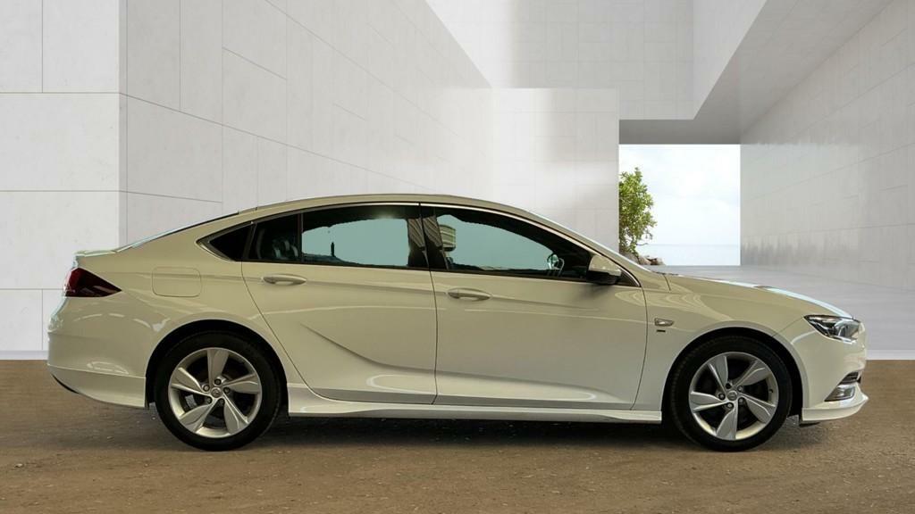 Vauxhall Insignia 2.0 Turbo D Blueinjection Sri VX Line Nav White #5