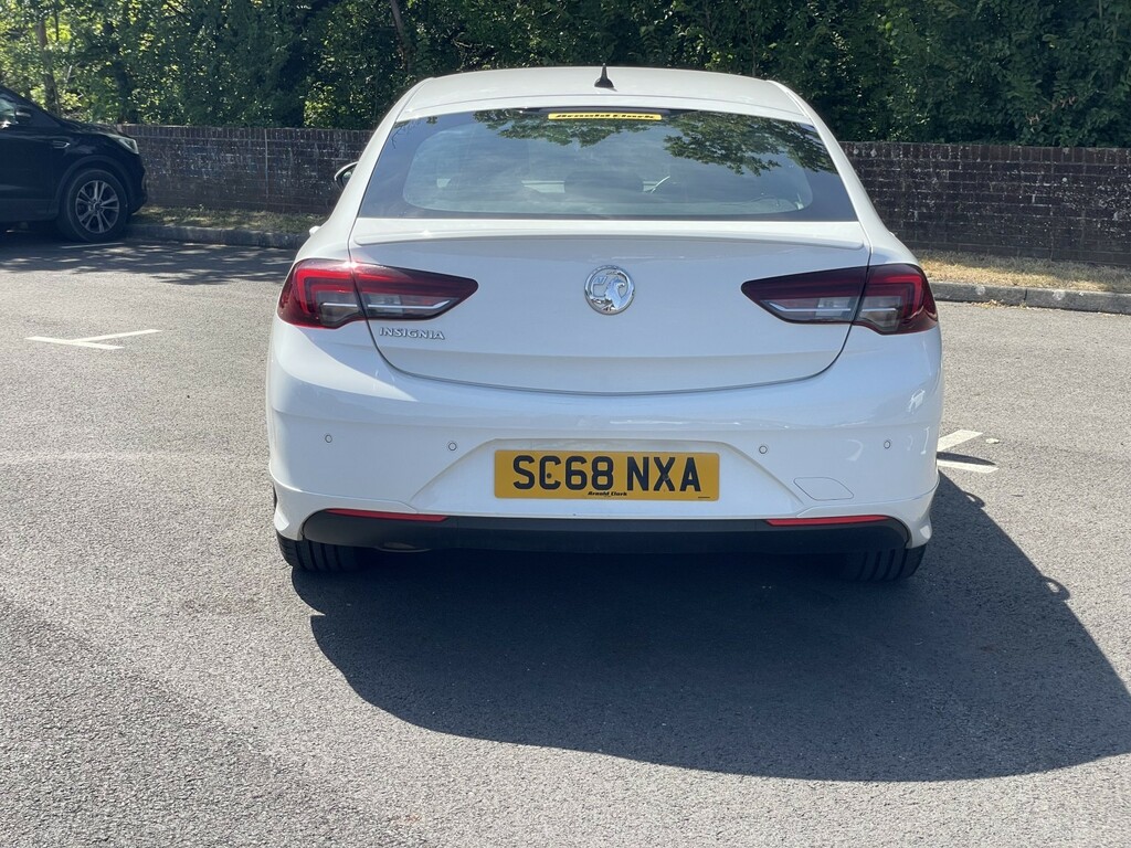Vauxhall Insignia Hatchback 2.0 Turbo D Blueinjection Sri VX Line Na SC68NXA White #6