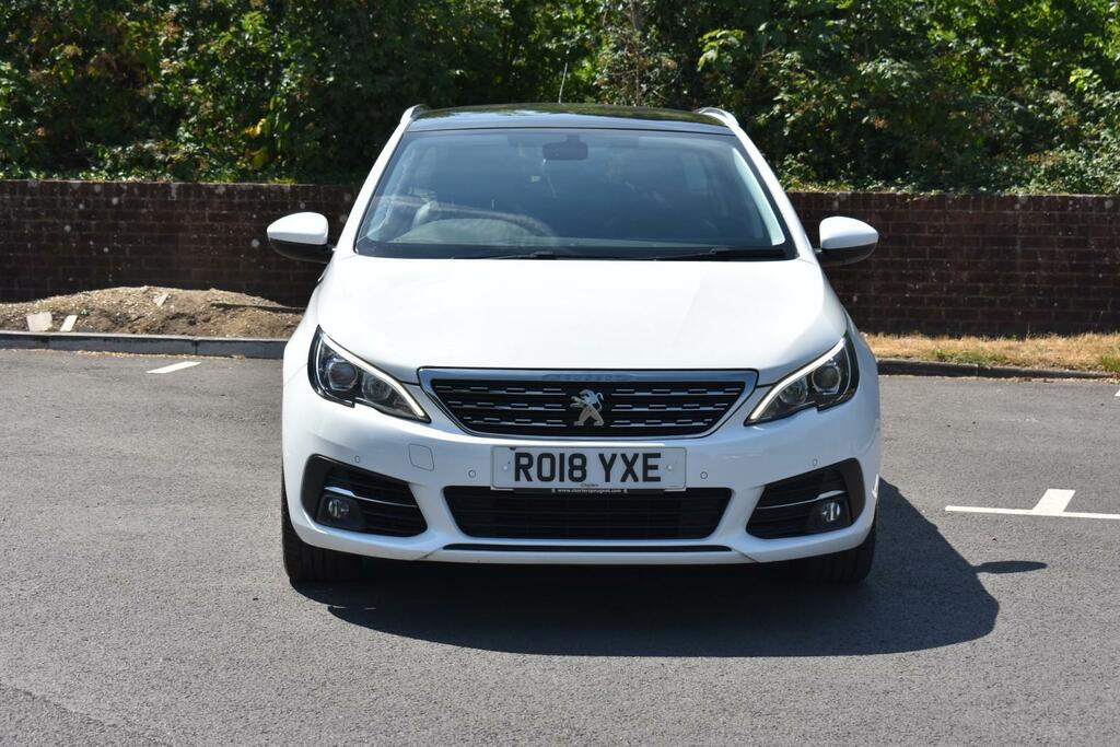 Peugeot 308 SW Estate 1.2 Puretech Allure 201818 White #5