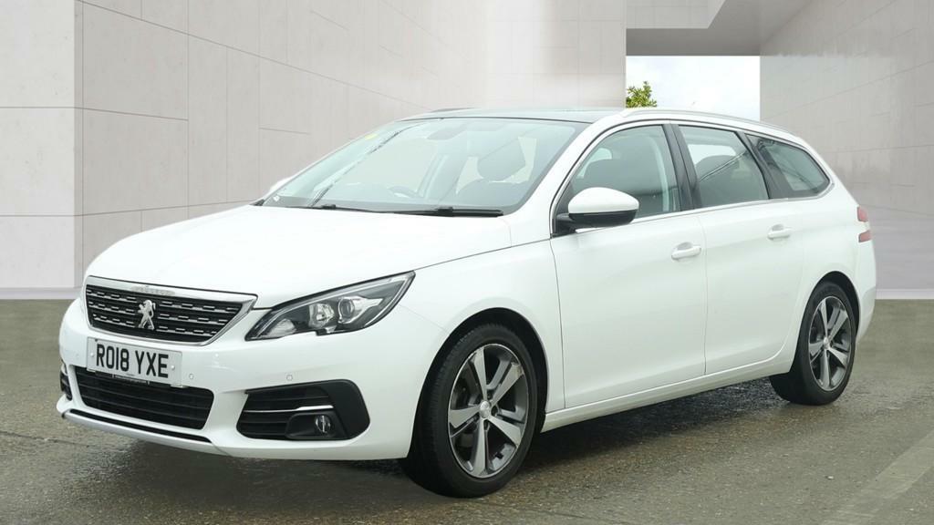 Peugeot 308 SW 1.2 Puretech Allure White #2
