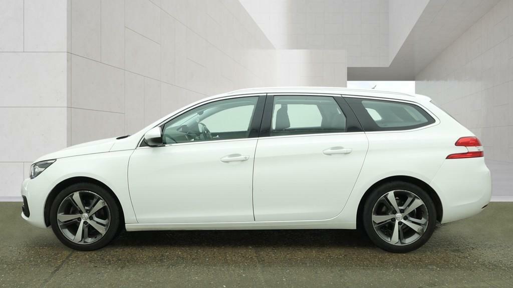 Peugeot 308 SW 1.2 Puretech Allure White #6