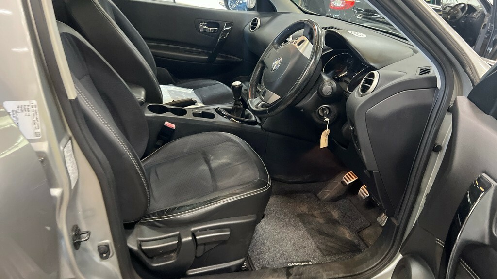 Nissan Qashqai+2 1.5 Dci Tekna Plus 2 110 Bhp Silver #8