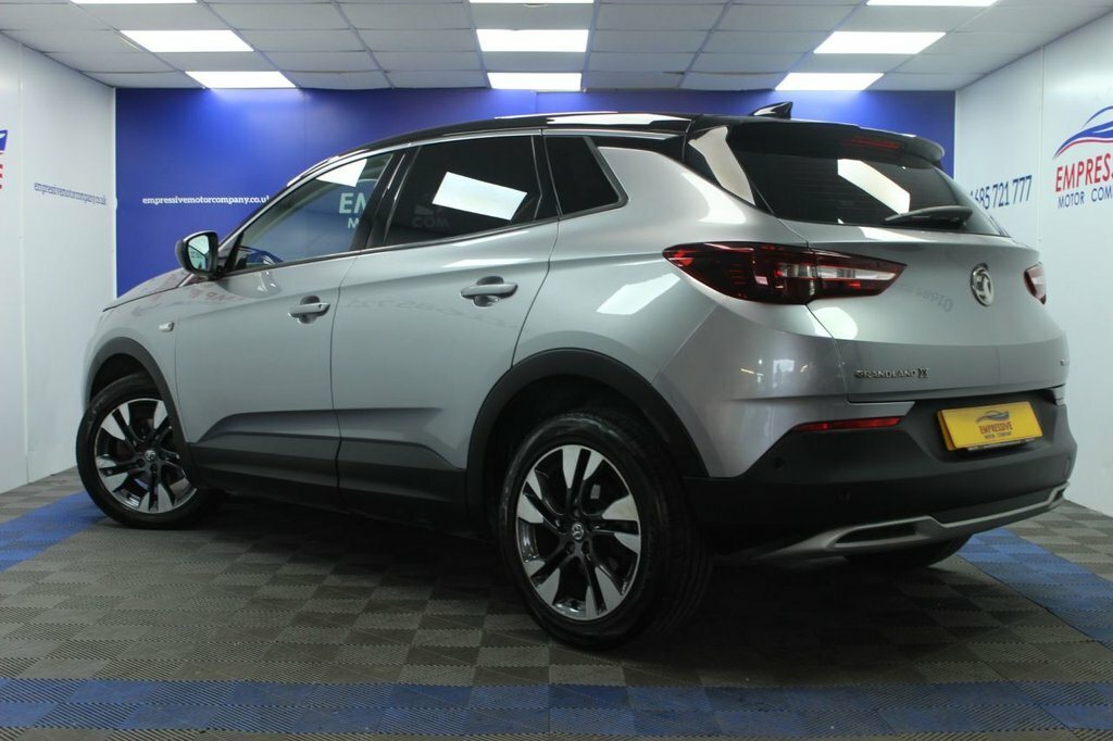 Vauxhall Grandland X 1.5L Sport Nav VN69FXS Grey #3
