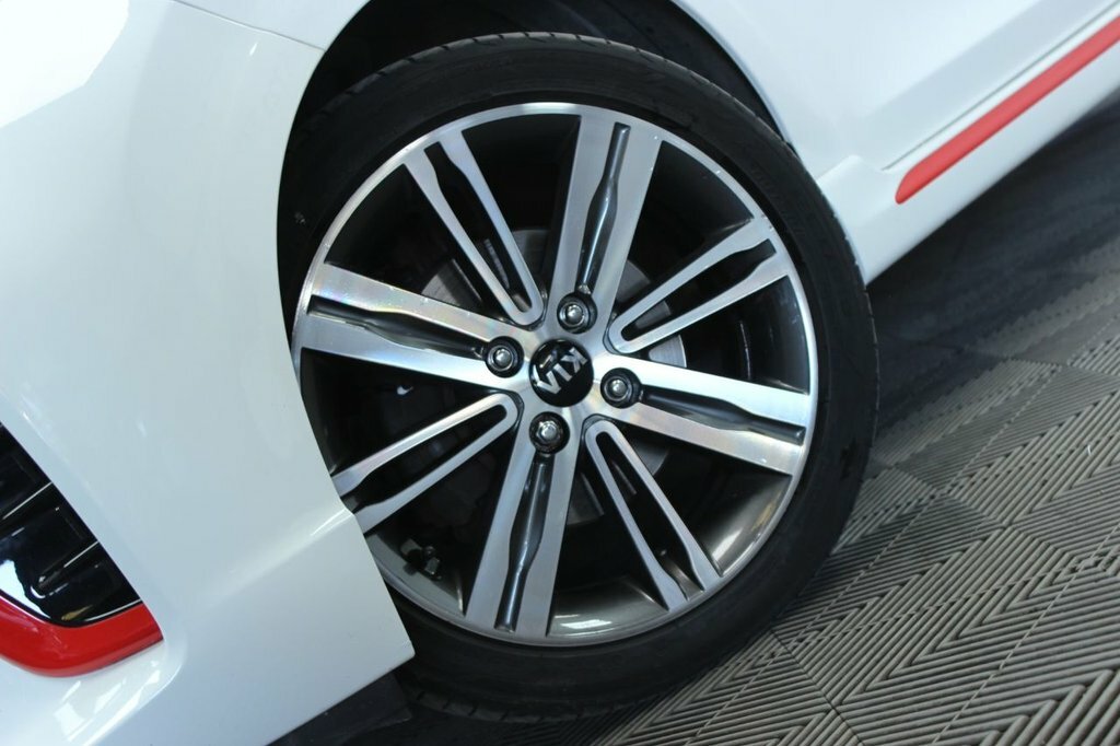 Kia Picanto 1L Gt-line S NL20AXJ White #3